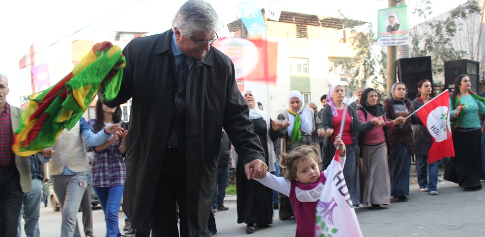 İzmir'den HDP'nin sesi yükseliyor